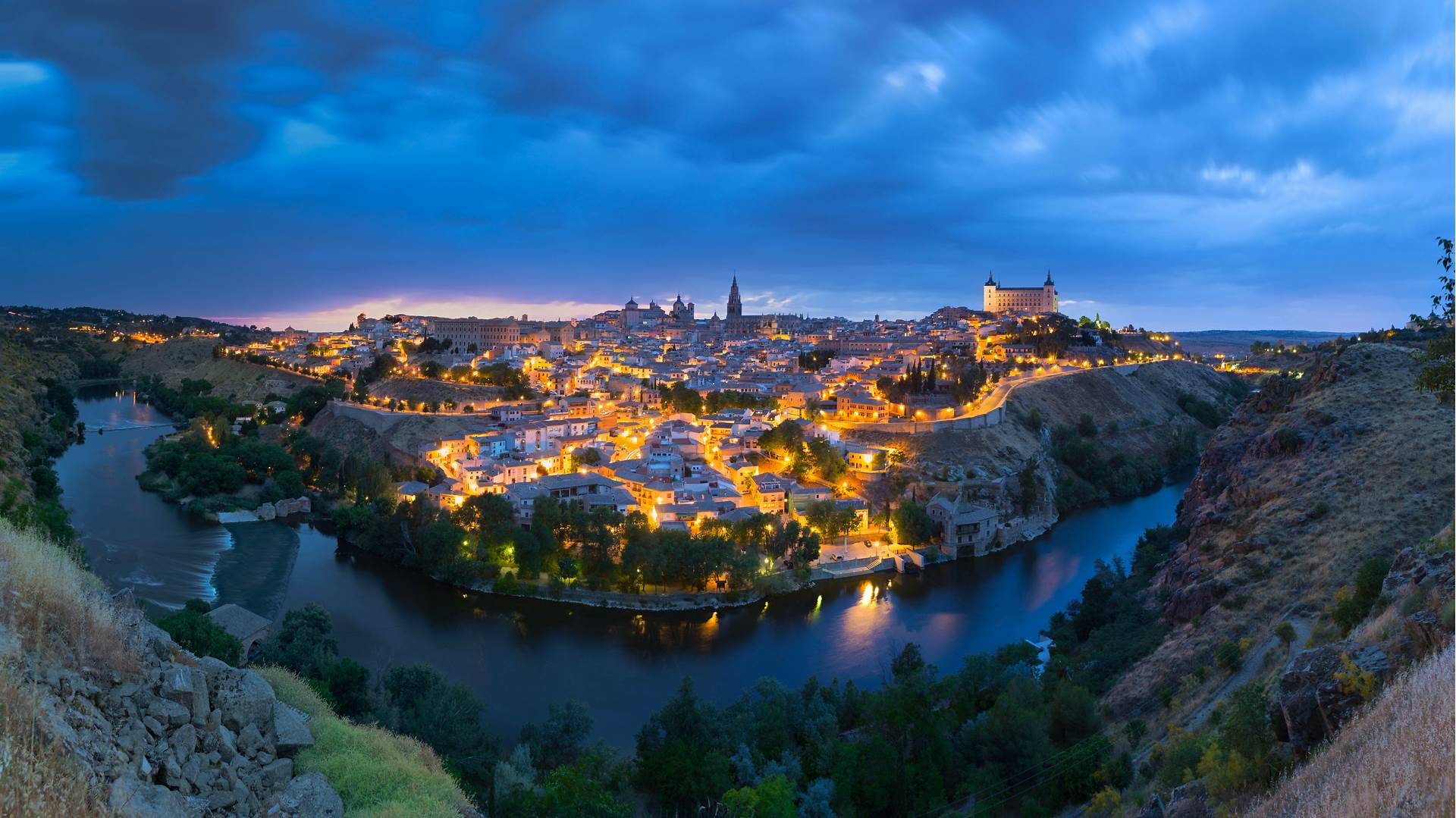 Docker容器镜像源